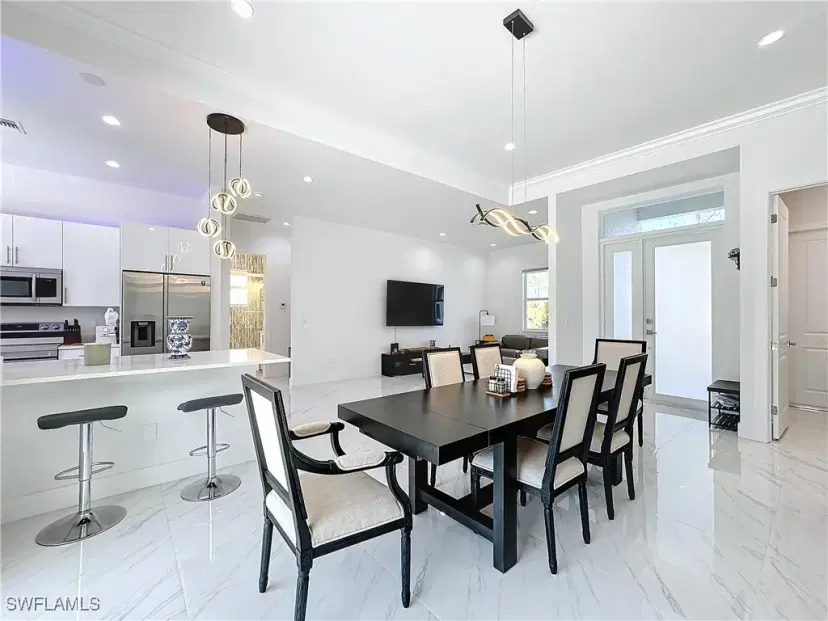 Picture of 2444 62Nd Ave Ne, Naples FL 34120