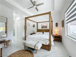 Picture of 2444 62Nd Ave Ne, Naples, FL 34120