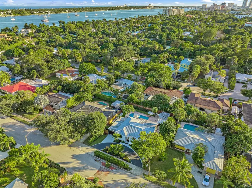 Picture of 300 35Th Street, West Palm Beach FL 33407