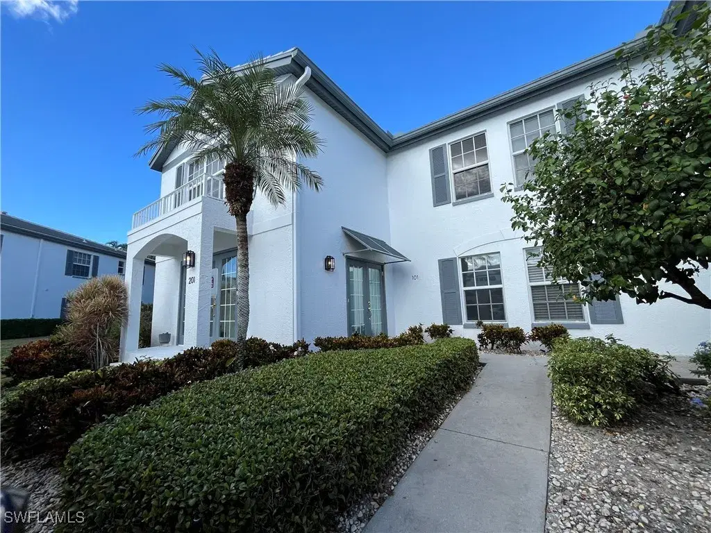 Picture of 871 Tanbark Dr 101, Naples, FL 34108