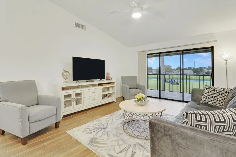 Picture of 1112 Keystone A Drive N A, Jupiter FL 33458