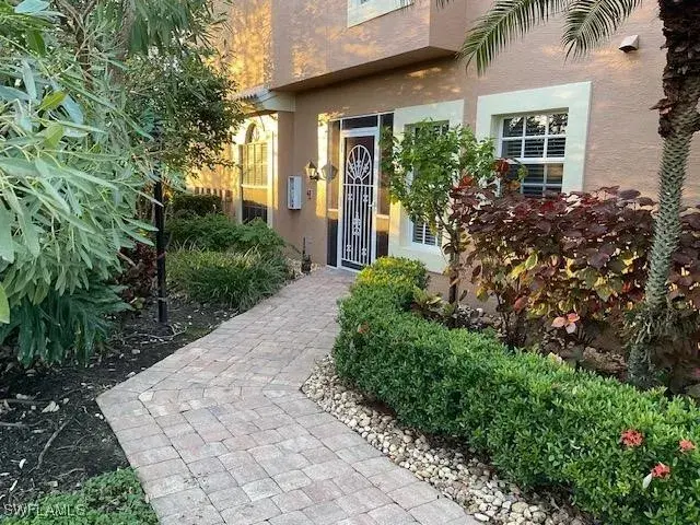 Picture of 28080 Cavendish Ct 2001, Bonita Springs, FL 34135