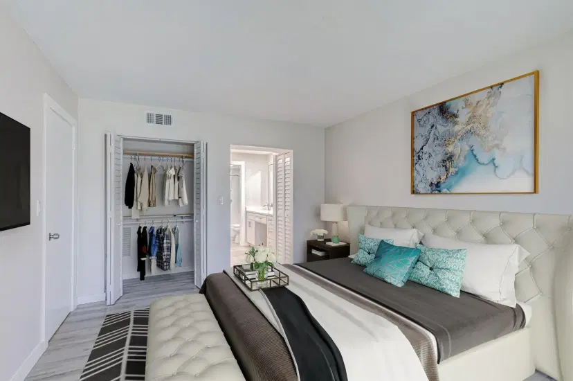 Picture of 2811 Garden Drive S 107, Lake Worth FL 33461