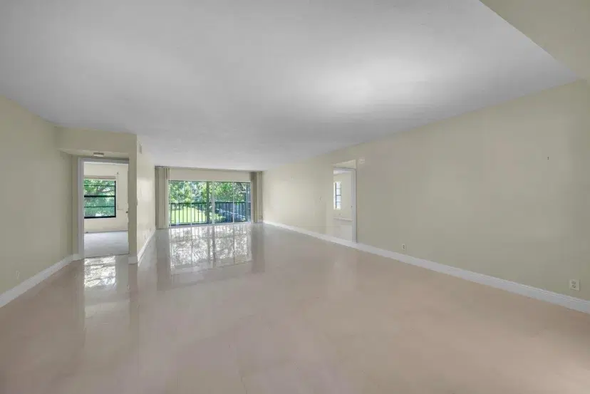 Picture of 300 N Highway A1A 306O, Jupiter FL 33477