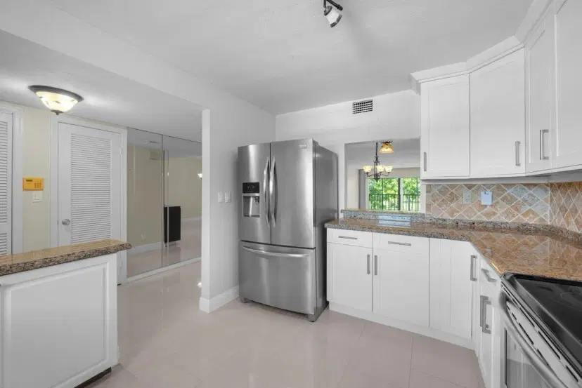 Picture of 300 N Highway A1A 306O, Jupiter FL 33477