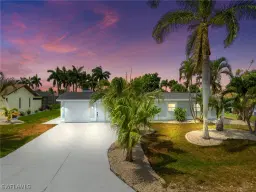 Picture of 1443 Windsor Ct, Cape Coral, FL 33904
