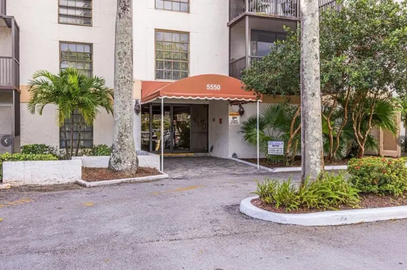 Picture of 5550 NW 44Th St 410-B, Lauderhill FL 33319