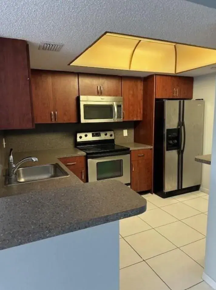 Picture of 5550 NW 44Th St 410-B, Lauderhill FL 33319