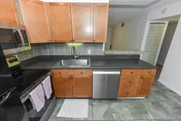 Picture of 2161 NE 1St Court 106, Boynton Beach, FL 33435
