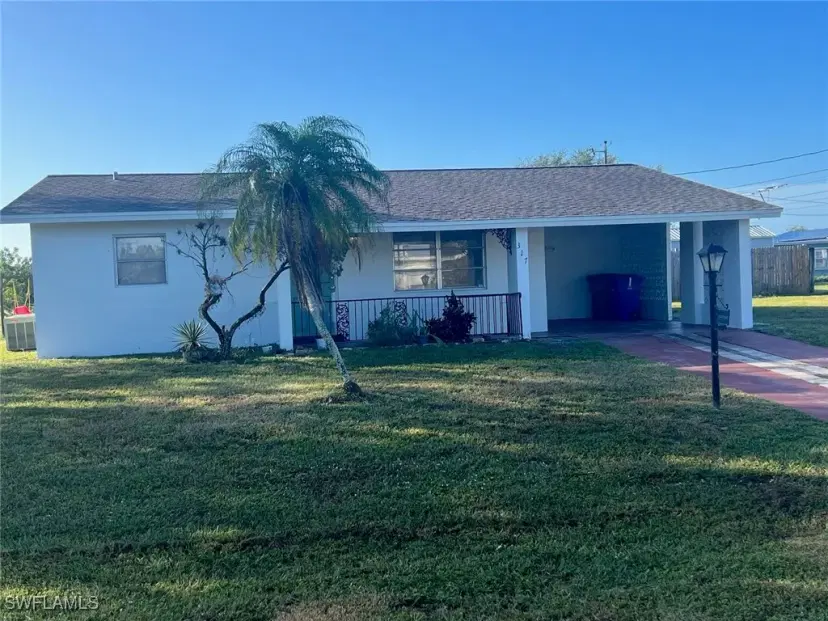 Picture of 317 Morgan Cir N, Lehigh Acres FL 33936