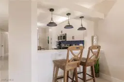 Picture of 440 Robin Hood Cir 102, Naples, FL 34104