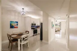 Picture of 440 Robin Hood Cir 102, Naples, FL 34104