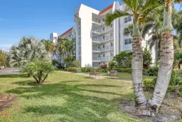 Picture of 3593 Birdie 206 Drive 206, Lake Worth, FL 33467