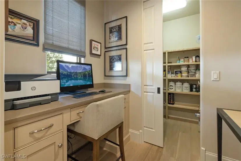 Picture of 10830 Est Cortile Ct, Naples FL 34110