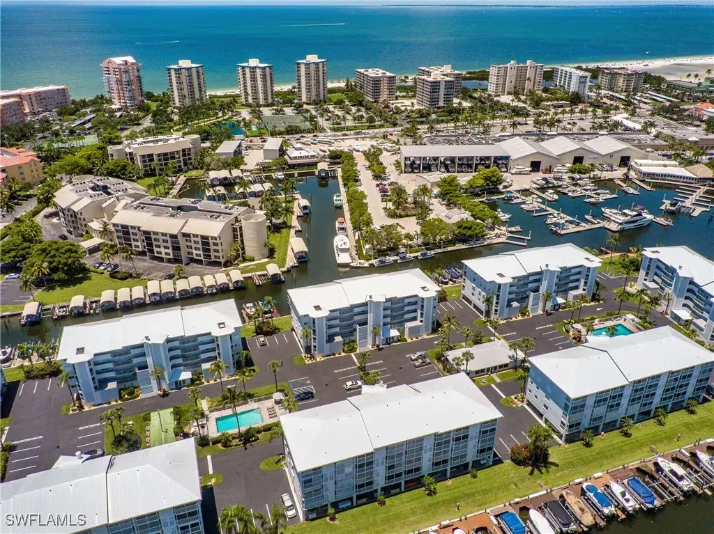 Picture of 4511 Bay Beach Ln 111, Fort Myers Beach, FL 33931