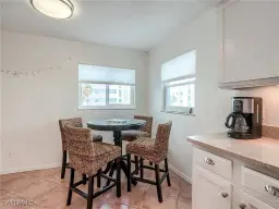 Picture of 4511 Bay Beach Ln 114, Fort Myers Beach, FL 33931
