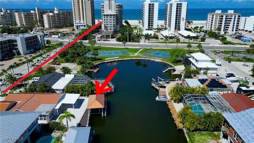 Picture of 107 Albatross St, Fort Myers Beach, FL 33931