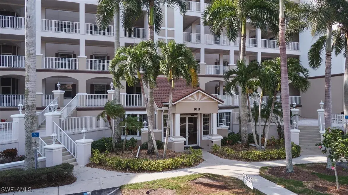 Picture of 9111 Southmont Cv 401, Fort Myers, FL 33908