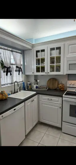 Picture of 646 Snug Harbor Drive H209, Boynton Beach, FL 33435