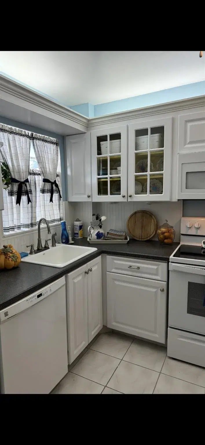 Picture of 646 Snug Harbor Drive H209, Boynton Beach FL 33435