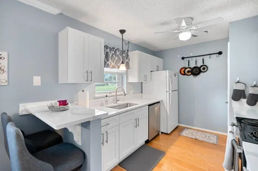 Picture of 27 Lake Vista Trail 107, Port St Lucie FL 34952
