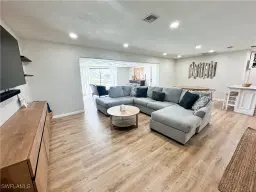 Picture of 5136 Manor Ct, Cape Coral, FL 33904