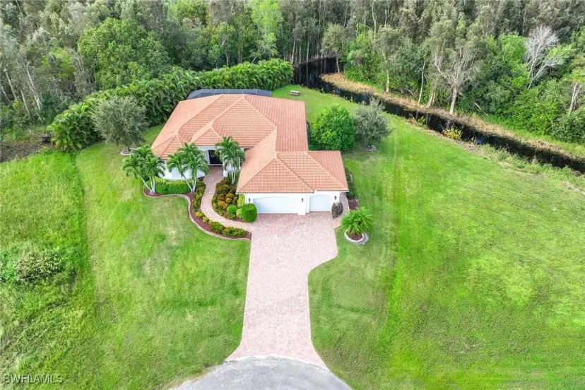 Picture of 18169 Baywood Dr, Naples FL 34114
