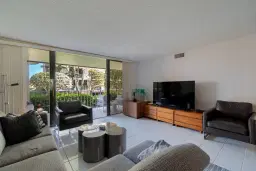 Picture of 3200 S Ocean Boulevard C101, Palm Beach, FL 33480