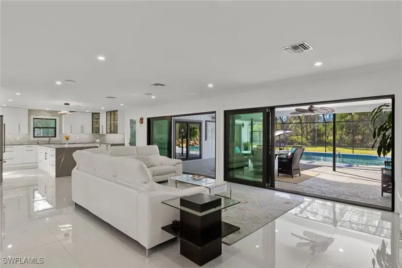 Picture of 5533 Wendy Ln, Naples FL 34112