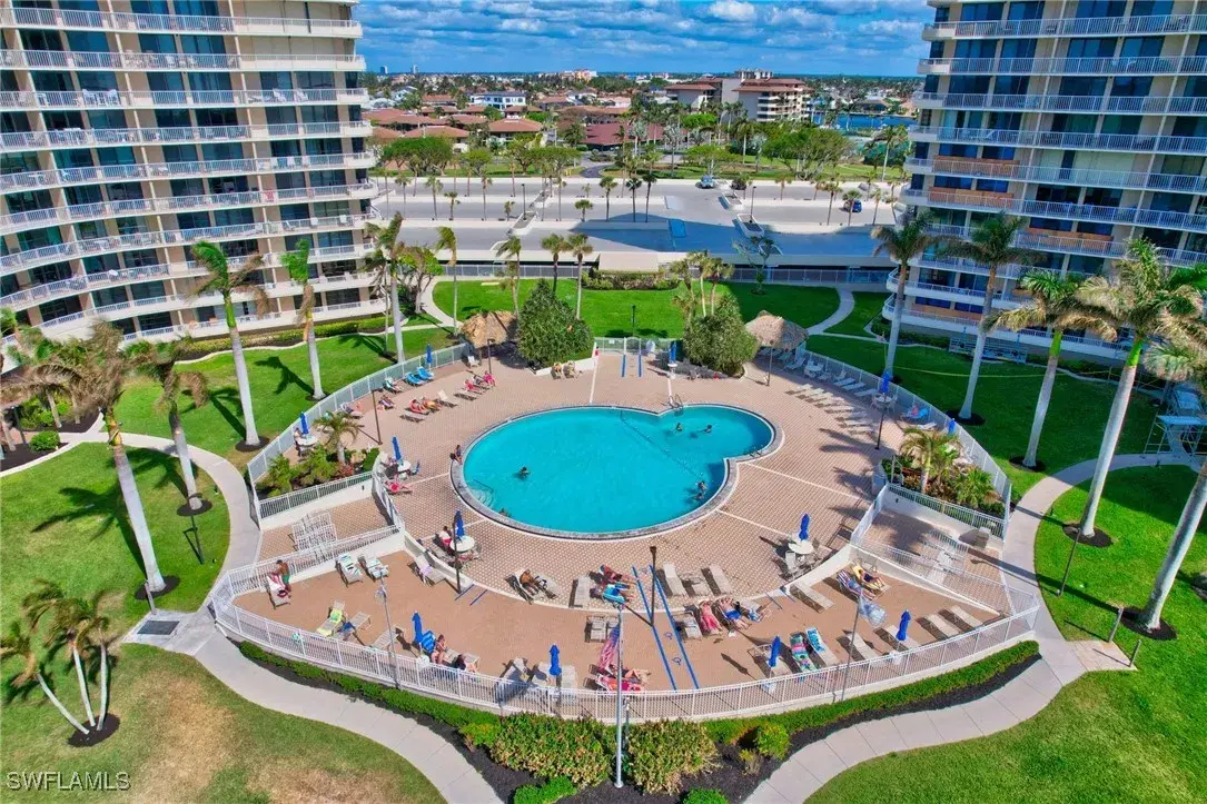 Picture of 440 Seaview Ct 1402, Marco Island, FL 34145
