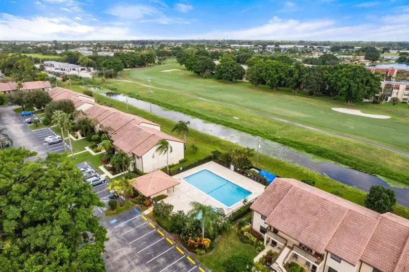 Picture of 4654 Lucerne Lakes Boulevard 206, Lake Worth FL 33467