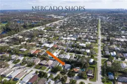 Picture of 812 102Nd Ave N, Naples, FL 34108