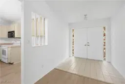 Picture of 812 102Nd Ave N, Naples, FL 34108