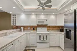 Picture of 26000 Hickory Blvd 204, Bonita Springs, FL 34134