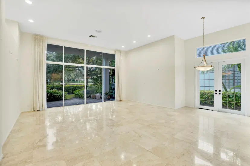 Picture of 16076 Villa Vizcaya Place, Delray Beach FL 33446