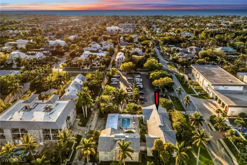 Picture of 880 8Th Ave S 202, Naples FL 34102