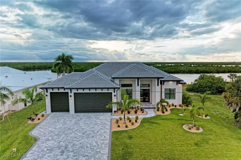 Picture of 5179 Collingswood Blvd, Port Charlotte FL 33948