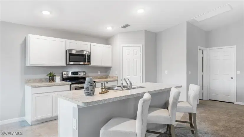 Picture of 2745 NE 7Th Pl, Cape Coral FL 33909