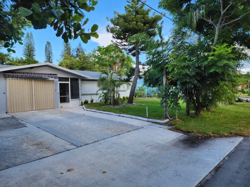 Picture of 2210 SE 1St Street, Boynton Beach FL 33435