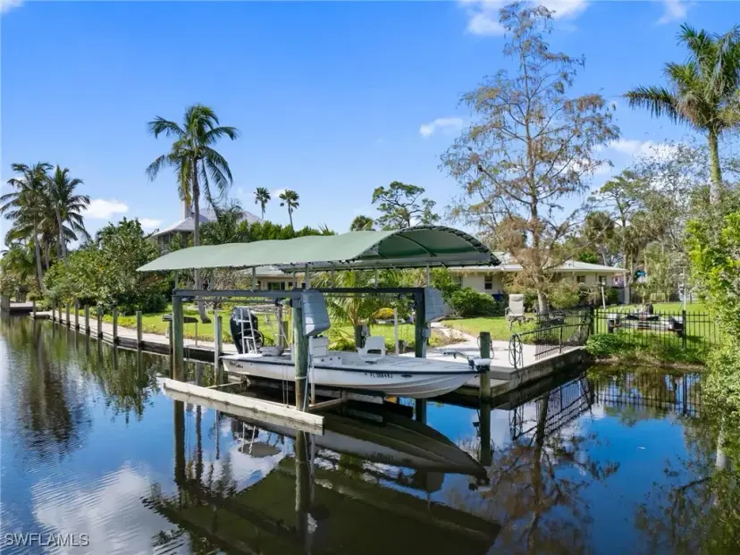 Picture of 5621 Natoma Dr, Fort Myers FL 33919