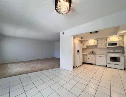 Picture of 203 Wellington E, West Palm Beach, FL 33417