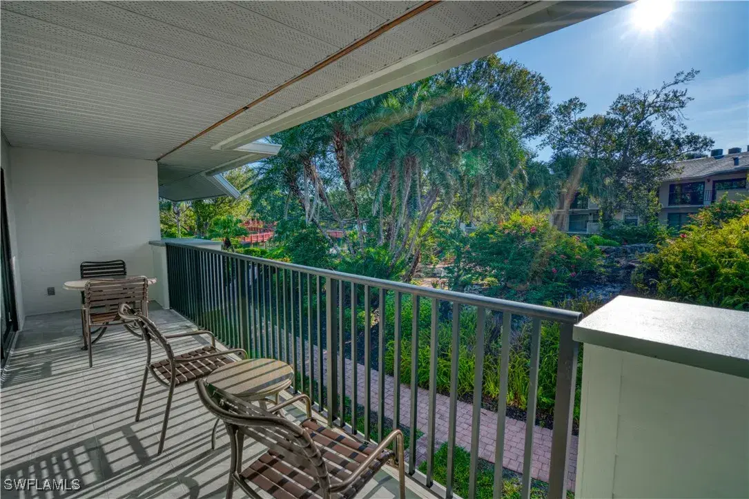 Picture of 600 Neapolitan Way 223, Naples, FL 34103