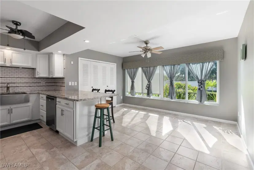 Picture of 1344 S Brandywine Cir 2, Fort Myers FL 33919