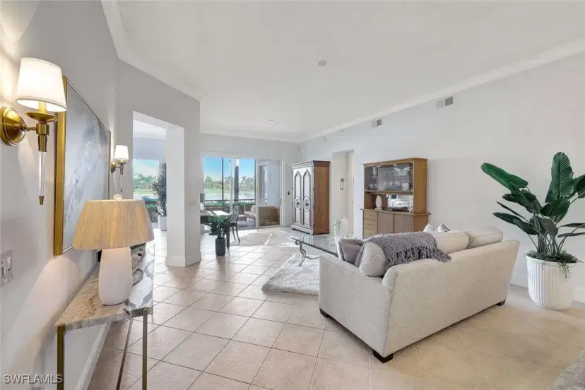 Picture of 3695 Montreux Ln 8-101, Naples FL 34114