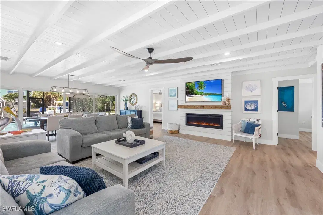 Picture of 941 Pecten Ct, Sanibel, FL 33957