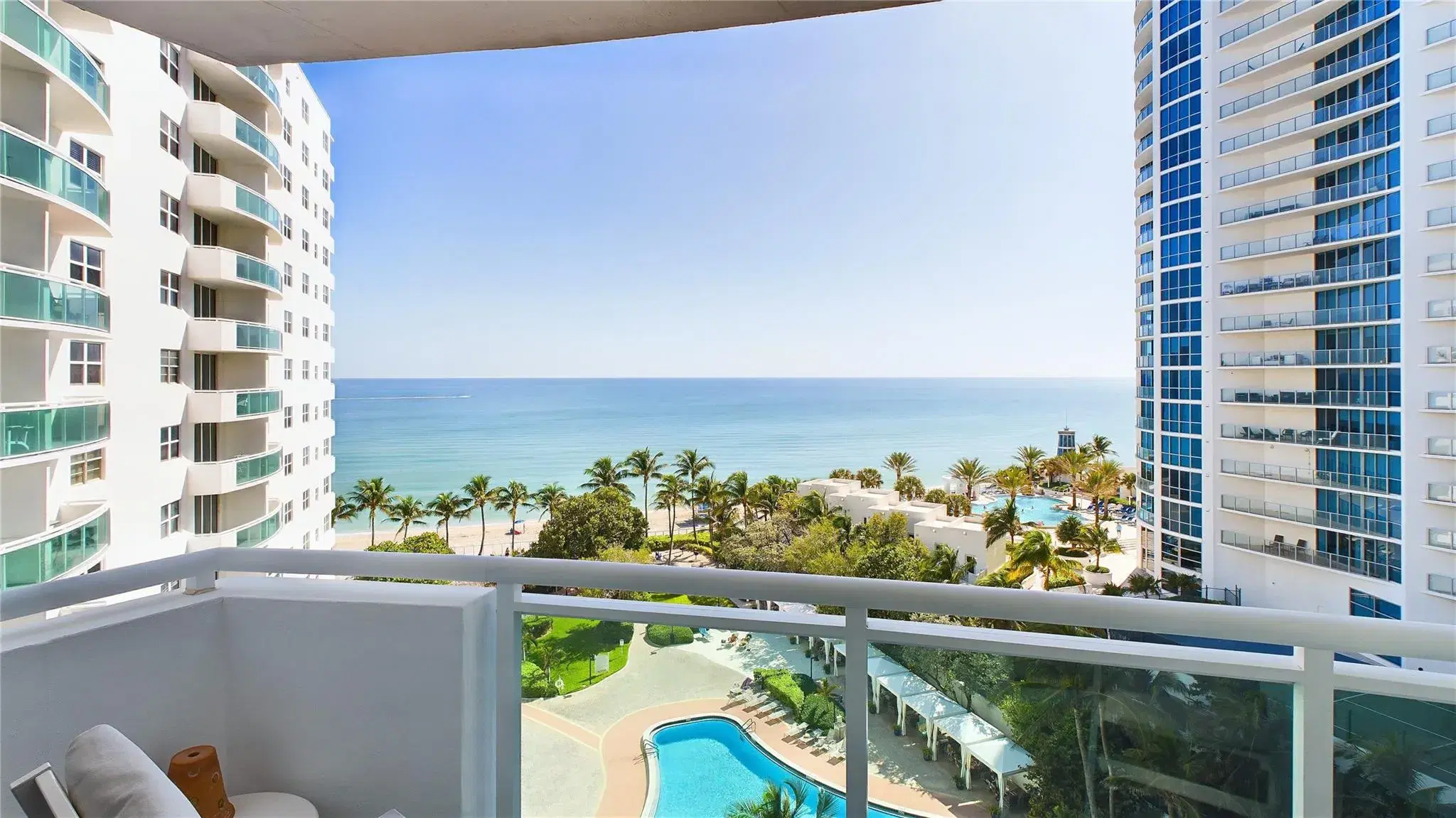 Picture of 3001 S Ocean Dr 923, Hollywood, FL 33019