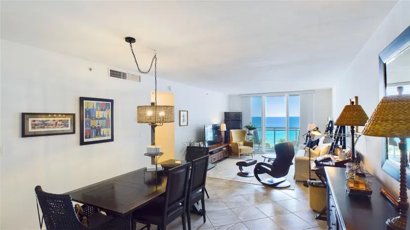 Picture of 3001 S Ocean Dr 923, Hollywood FL 33019
