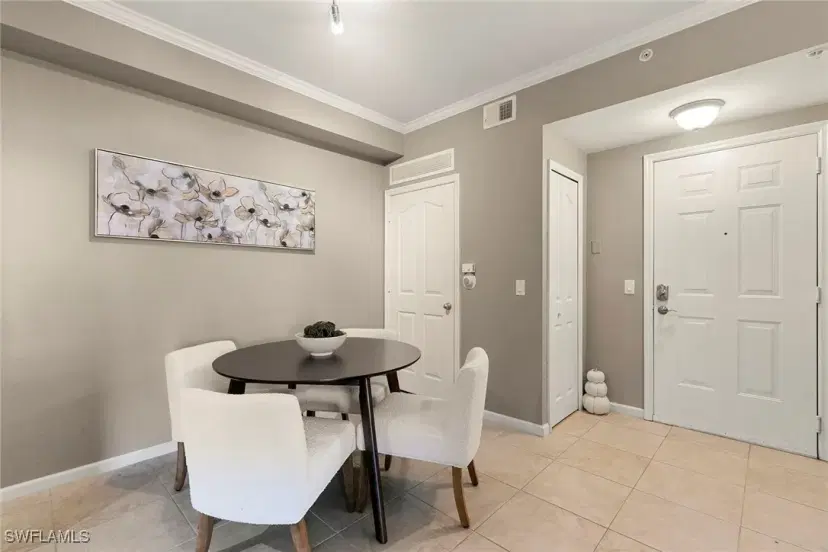 Picture of 12990 Positano Cir 204, Naples FL 34105