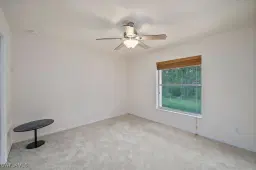 Picture of 917 Oak Ave, Lehigh Acres, FL 33972