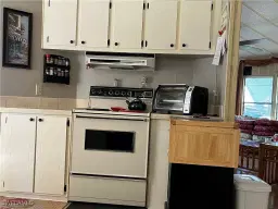 Picture of 9019 Flamingo Cir, North Fort Myers, FL 33903